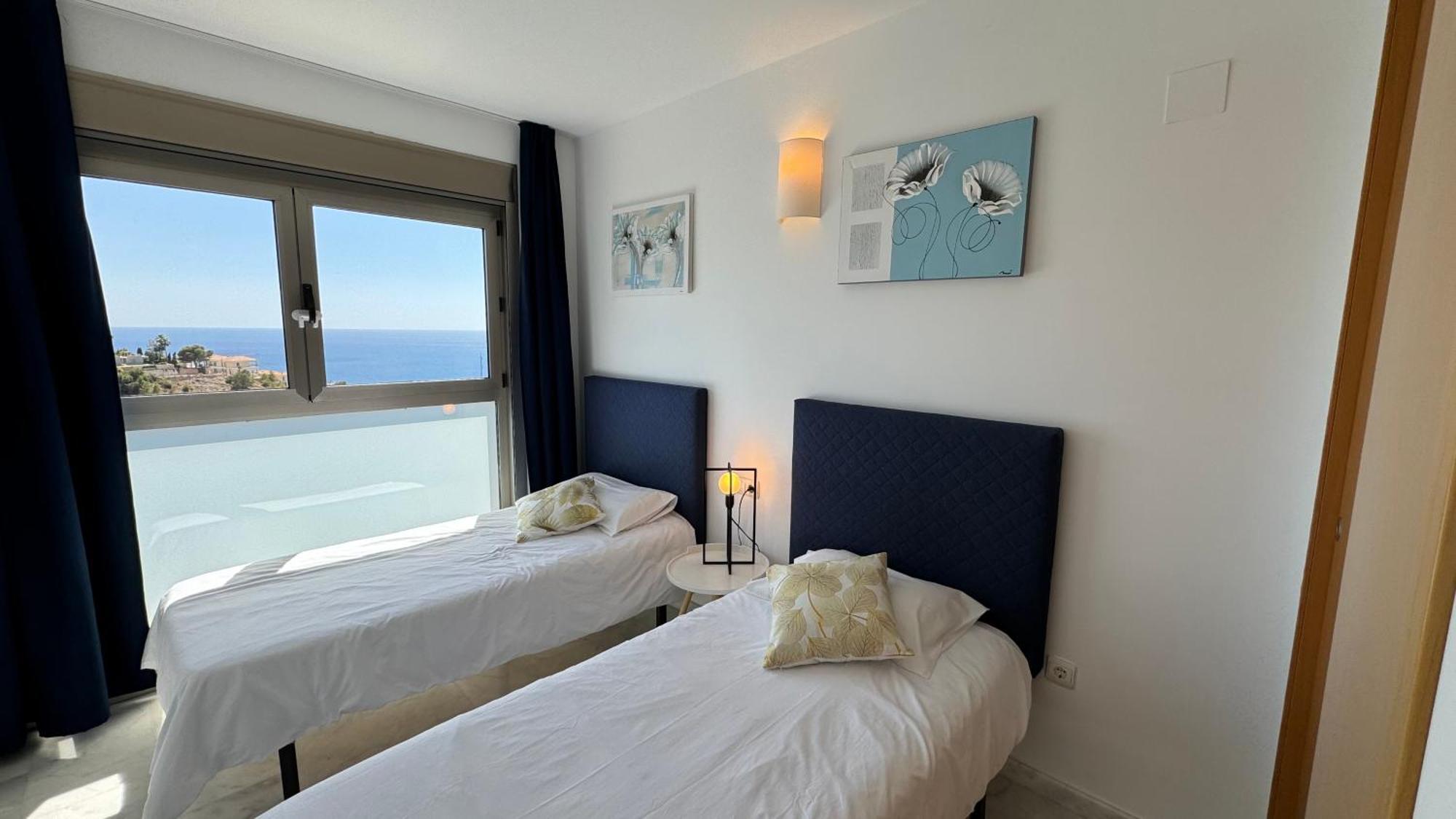 Planta 28 - 2 Dormitorios Con Vistas Benidorm Bagian luar foto